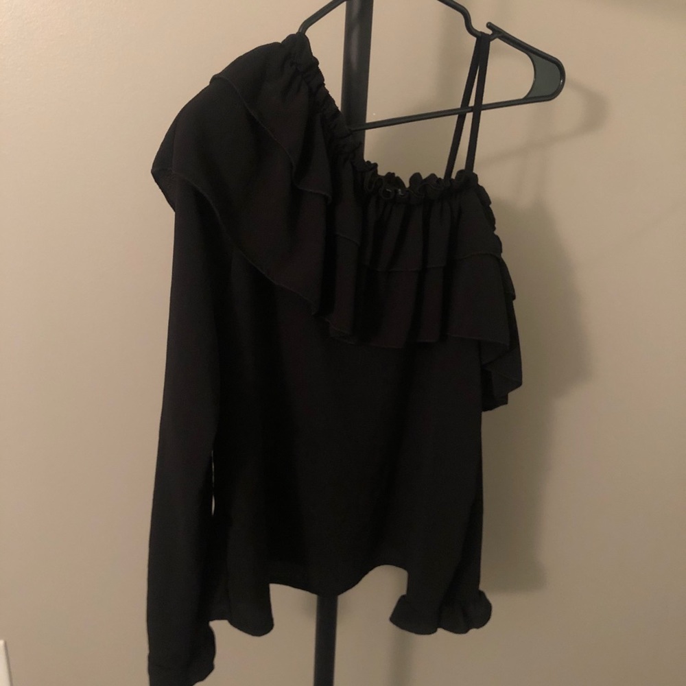 Pretty little thing one sleeved blouse